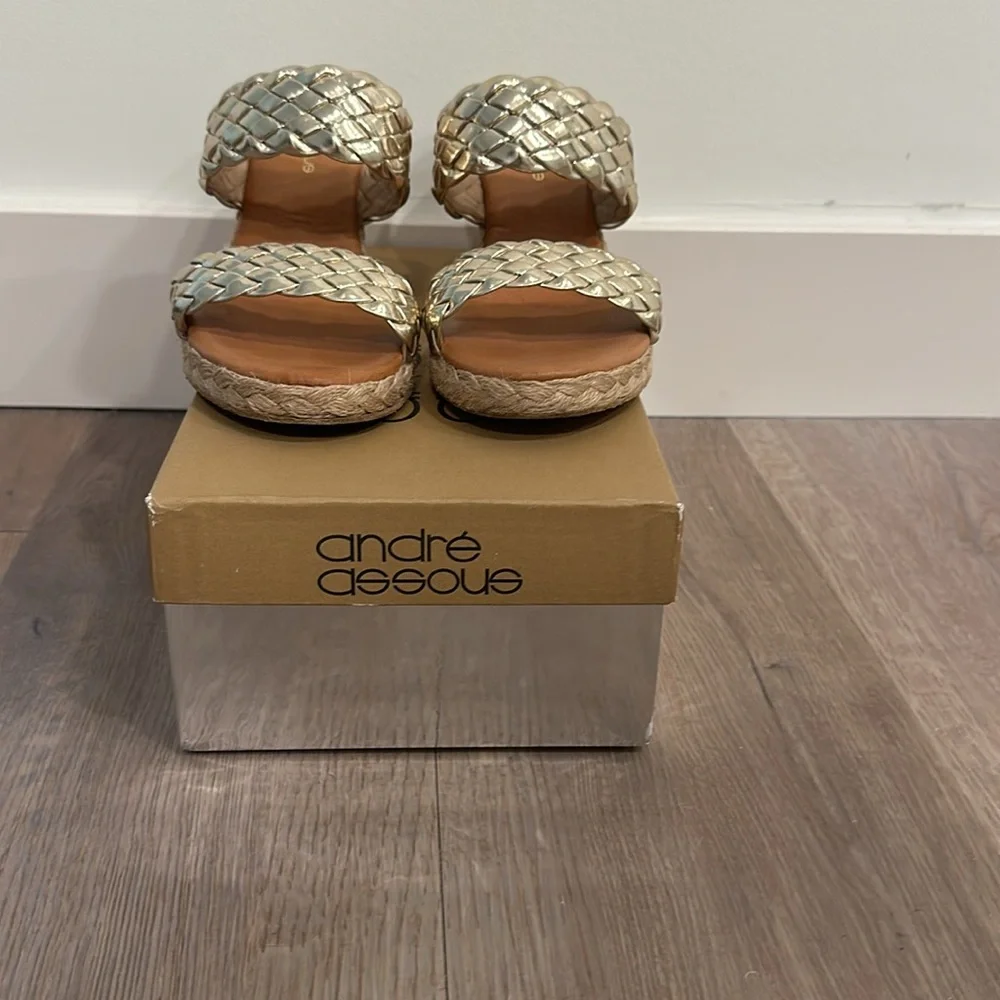 Andre Assous Aria wedge sandals - Picture 2 of 8